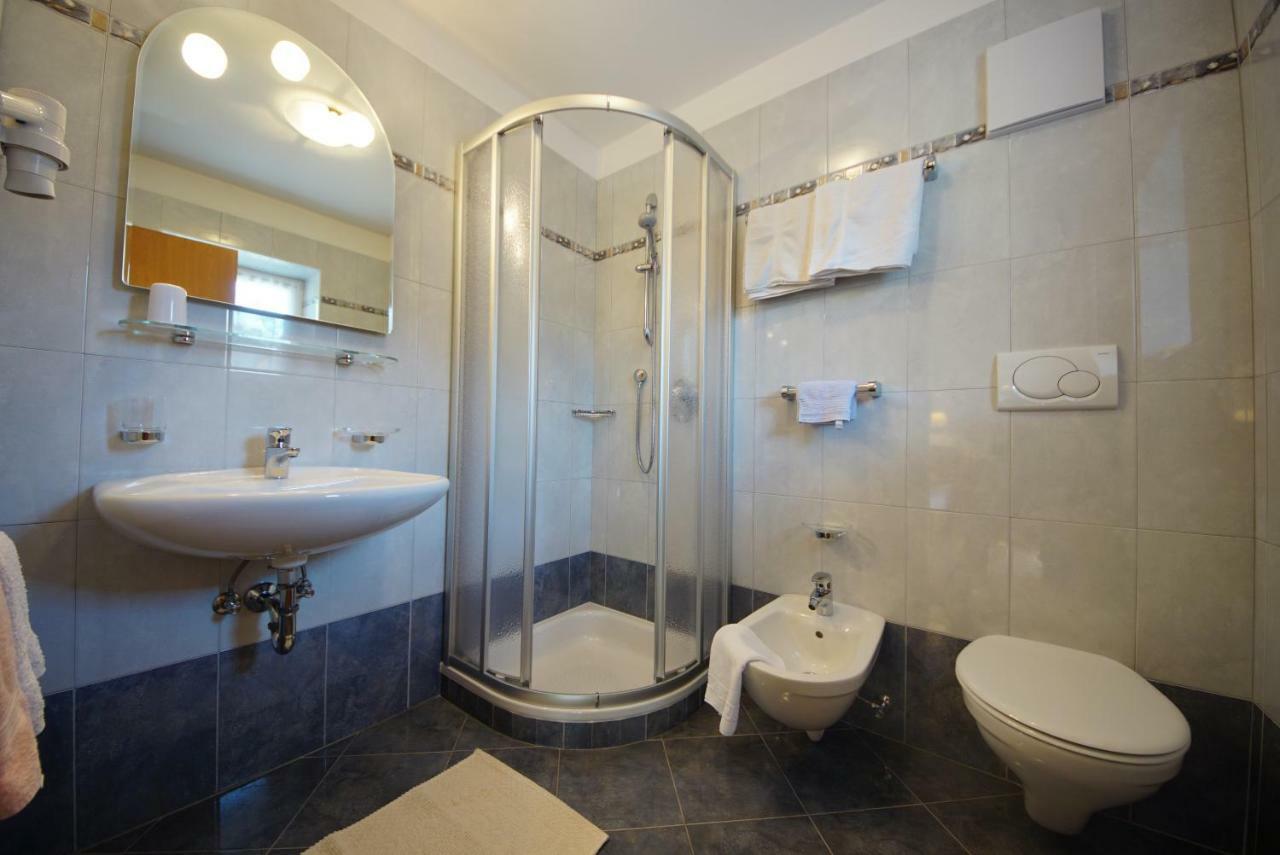 Garni Flurida Bed & Breakfast Бадия Екстериор снимка