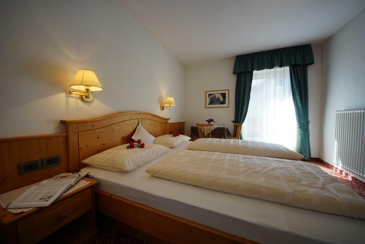 Garni Flurida Bed & Breakfast Бадия Екстериор снимка